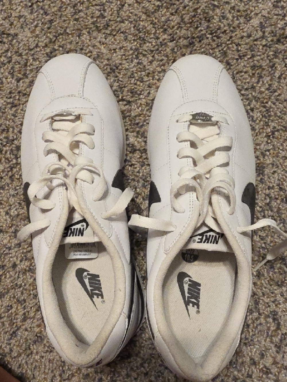 Nike White and Black Retro Runner Sneakers - Picture 3 of 3